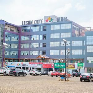 Legon City Mall Short Stay Apartments For Business And Vacation - East Legon Accra Exterior photo