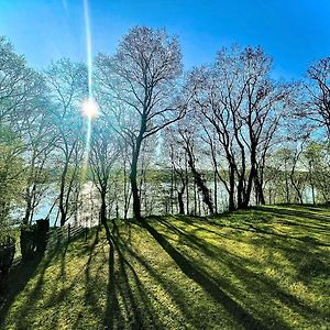 100M2 Fewo Im Haus Am See Mit Garten Bei Potsdam Leilighet Schwielowsee Exterior photo