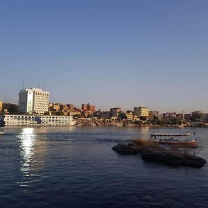 Shadia House Hotell Aswan Exterior photo