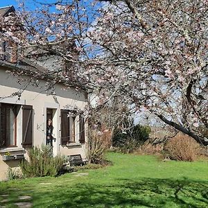 La Villonniere Bed & Breakfast Parnac  Exterior photo