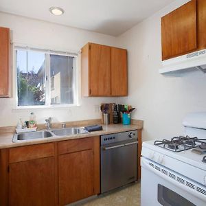 Convenient 2Br Walk To Bart 10 Min To Berkeley Leilighet Richmond Exterior photo