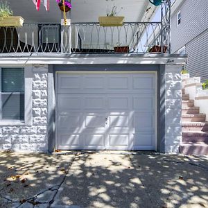 Gammys Beach Getaway Sleeps 20 2 Blocks To Beach Villa Ventnor Exterior photo