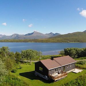 Midt i Lofoten Leilighet Alstad  Exterior photo