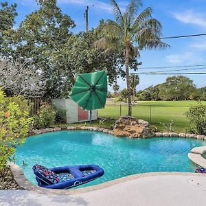 Pool Heat I Firepit And Bbq I 75"Tv I Foosball I 581Mbps Cooper City Exterior photo