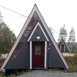 Karemajat Superb Cottage Ylitornio/Övertorneå Exterior photo