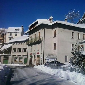 Locanda Marconi Hotell Craveggia Exterior photo