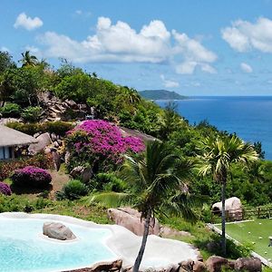 Chateau De Feuilles & Spa - Praslin Island Hotell Baie Sainte Anne Exterior photo