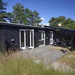 Holiday Home Talvikki - 250M From The Sea By Interhome Neksø Exterior photo