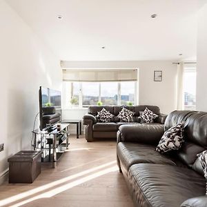 Stunning Flat By Quayside With Balcony!! Leilighet Newcastle upon Tyne Exterior photo