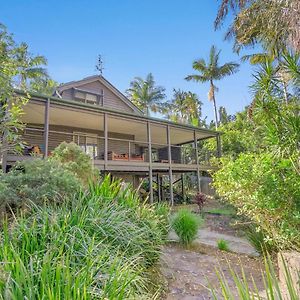 Fuller Holidays - Leah'S Retreat - Relax In Nature Villa Bangalow Exterior photo