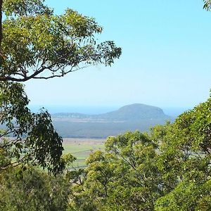 Noosa Hinterland Acreage Close To The Beach Hotell Ninderry Exterior photo