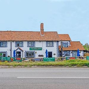 Oyo The Billingford Horseshoes Hotell Scole Exterior photo