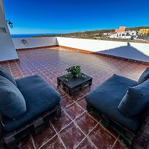 Casa Abona, Precioso Atico Con Wifi Gratis Y Vistas Increibles Al Mar Y La Montana Leilighet La Sabinita Exterior photo