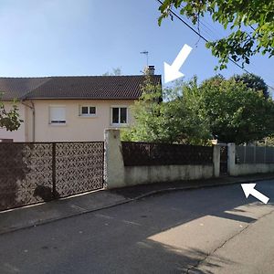 Studio Dans Maison Avec Jardin Et Balcon, Au Calme Leilighet Sérézin-du-Rhône Exterior photo