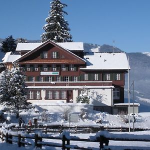 Gasthaus Paxmontana Hotell Sachseln Exterior photo