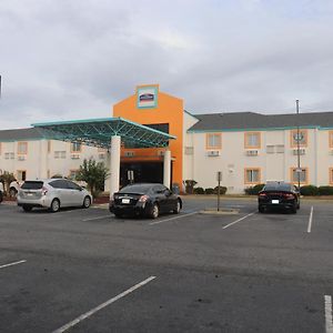 Howard Johnson By Wyndham Tifton Ga I-75 Hotell Exterior photo