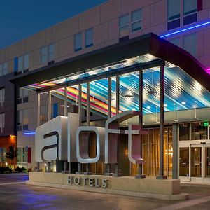 Aloft Omaha West Hotell Exterior photo