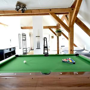 Black Billard L Loft Fuer 2-4 Personen L Wohlfuehlen In Altstadtnaehe Leilighet Landshut Exterior photo