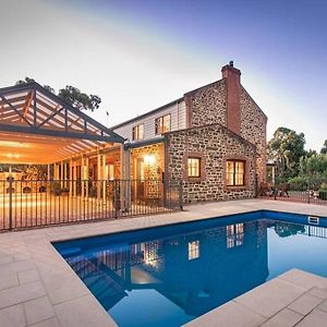 Hahndorf Luxury Retreat 5 Bedrooms For 12 Guests Exterior photo