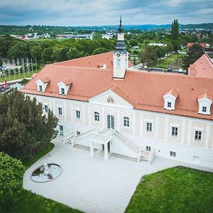 Schloss Haindorf Hotell Langenlois Exterior photo