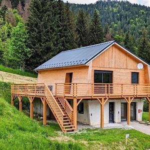 Chalet Le Lys Martagon Leilighet Saint-Pierre-d'Entremont  Exterior photo