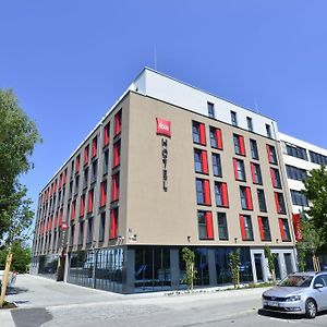 Ibis Muenchen City Ost Hotell Exterior photo