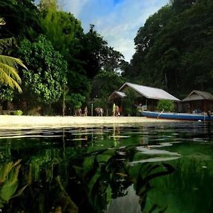 Pondok Lestari Kadidiri Leilighet Batudaka Exterior photo