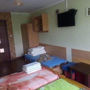 Zajazd U Lecha Pokoje Sucha Rzeczka 3B Kuchnia Regionalna I Lytewska Hotell Exterior photo