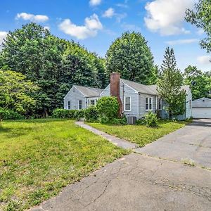 Comfy Home With Newly Renovated Interior North Haven Exterior photo