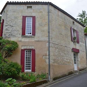 La Maison Du Tourniquet Leilighet Aubeterre-sur-Dronne Exterior photo