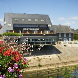 Les Ondines Hotell Les Hauts-d'Anjou Exterior photo