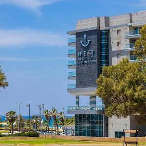 West All Suites Hotel Ashdod Exterior photo