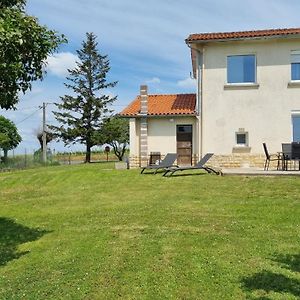 Gite Du Vignoble Villa Puisseguin Exterior photo