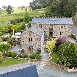 Casa Pineiro Guest House Monfero Exterior photo