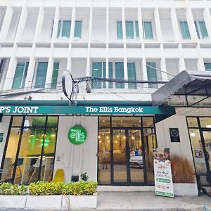 The Ellis Bangkok Hotell Makkasan Exterior photo