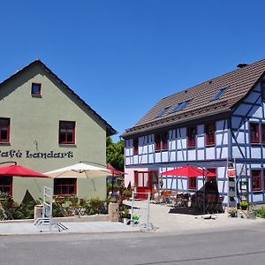 Cafe Landart Im Thueringer Finistere Leilighet Plaue  Room photo