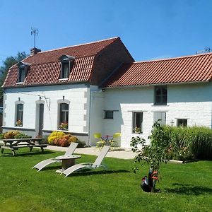 Le Blason Villa Rosult Exterior photo