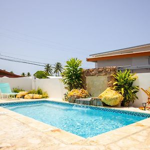 R&V Combate Beach House 1 With Pool Cabo Rojo Exterior photo