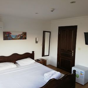 Selanikli Pansiyon Heybeliada Hotell Exterior photo