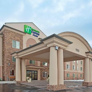 Holiday Inn Express Hotel & Suites Cedar City, An Ihg Hotel Exterior photo