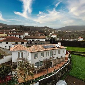 Coliving The Valley Portugal Private Bedrooms, Shared Female Bedroom With A Bed And Futons, Shared Male Bedroom With A Bed And Futons, Shared Bathrooms And A Coworking Space Vale de Cambra Exterior photo