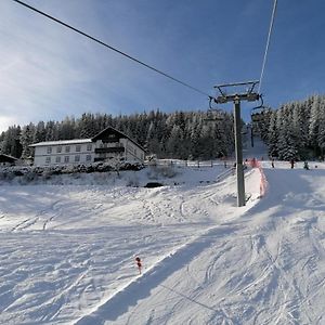 Alpengasthof Fernblick Hotell Mönichkirchen Exterior photo