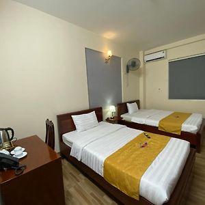 Khach San Hoa Binh Quang Tri Hotell Dong Ha Exterior photo