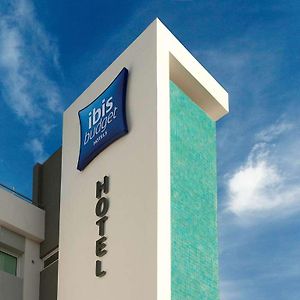 Ibis Budget Lyon Caluire Cite Internationale Hotell Exterior photo