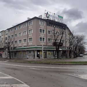 Роял Шумен Hotell Exterior photo