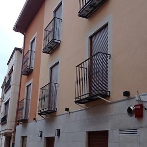 Hotel - Hostel Atuvera Santo Domingo De La Calzada Exterior photo