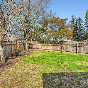 Newly Remodeled 2 Bedroom Unit Beaverton Exterior photo