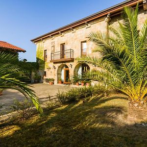 Palacio Garcia Quijano Hotell Corrales De Buelna Exterior photo