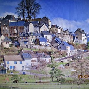 Bellevue Leilighet La Tour-dʼAuvergne Exterior photo