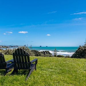 Relax On Richmond Modern Large Beach House Villa New Plymouth Exterior photo